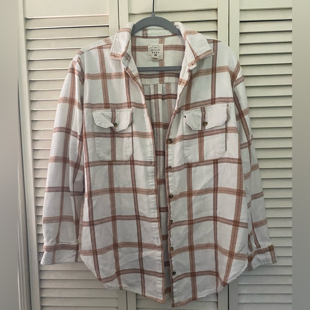 Billabong Button Down Size M - image 1